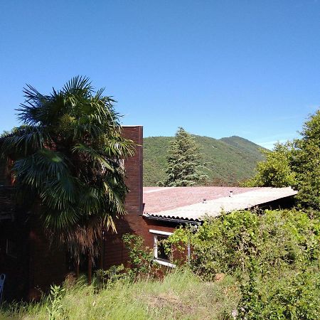 Pura Vida Acomodação com café da manhã Valleraugue Exterior foto